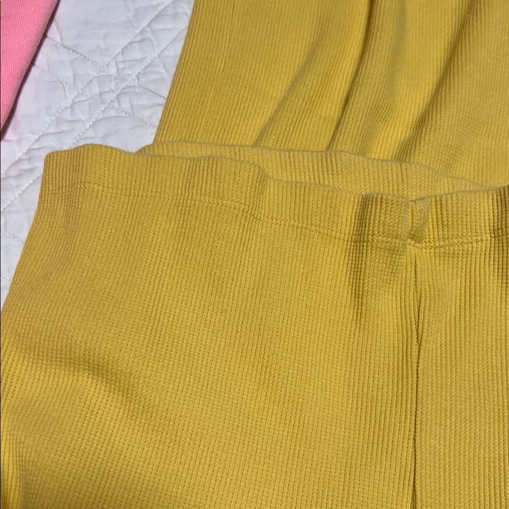 XS/S Daily Drills Thermal long sleeve top /pant SET in yellow - Picture 11 of 16